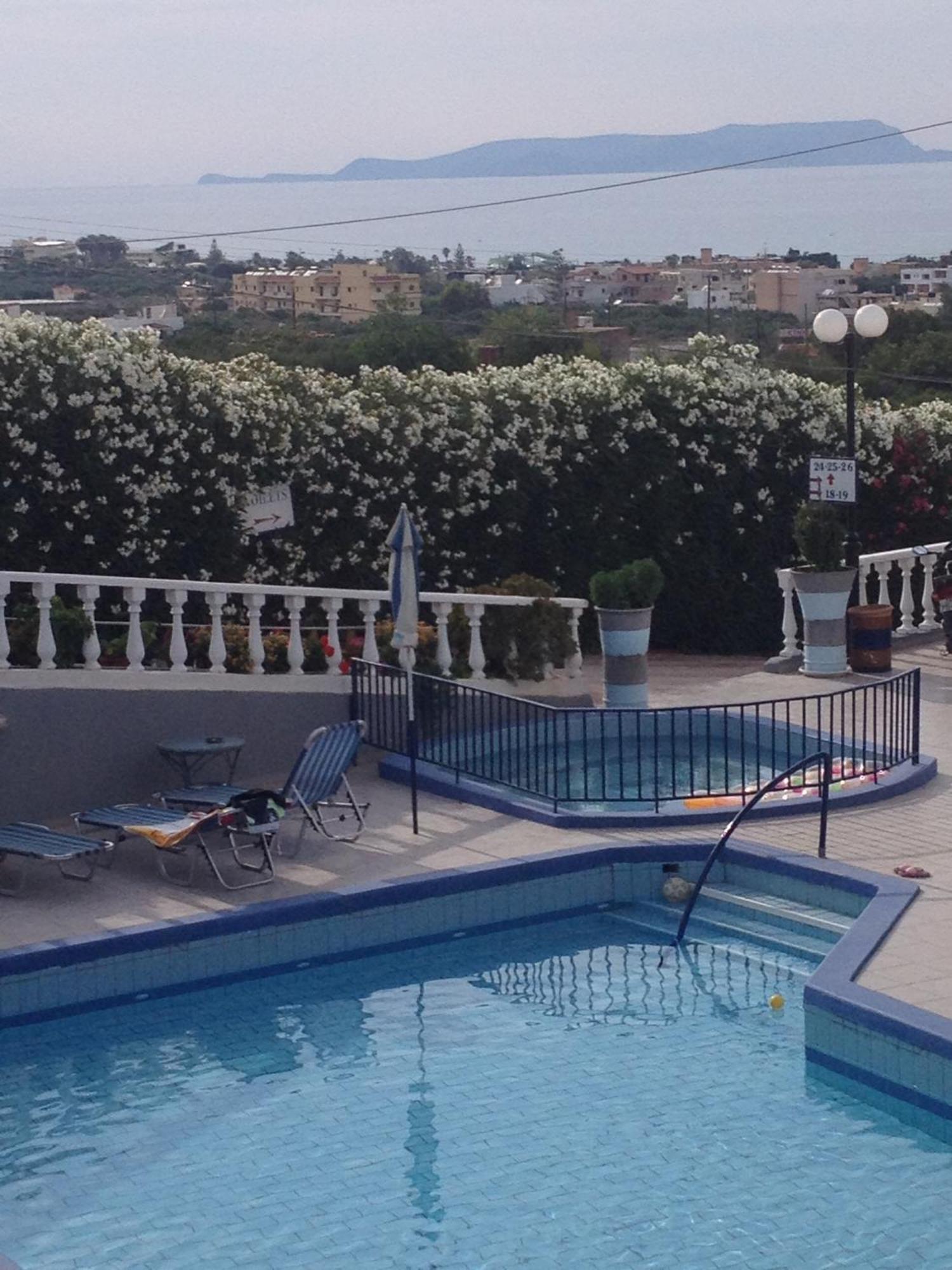 Villa Marina ヘルソニソス エクステリア 写真