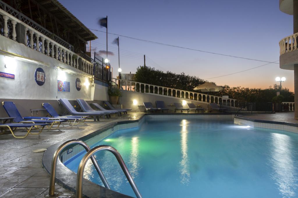 Villa Marina ヘルソニソス エクステリア 写真